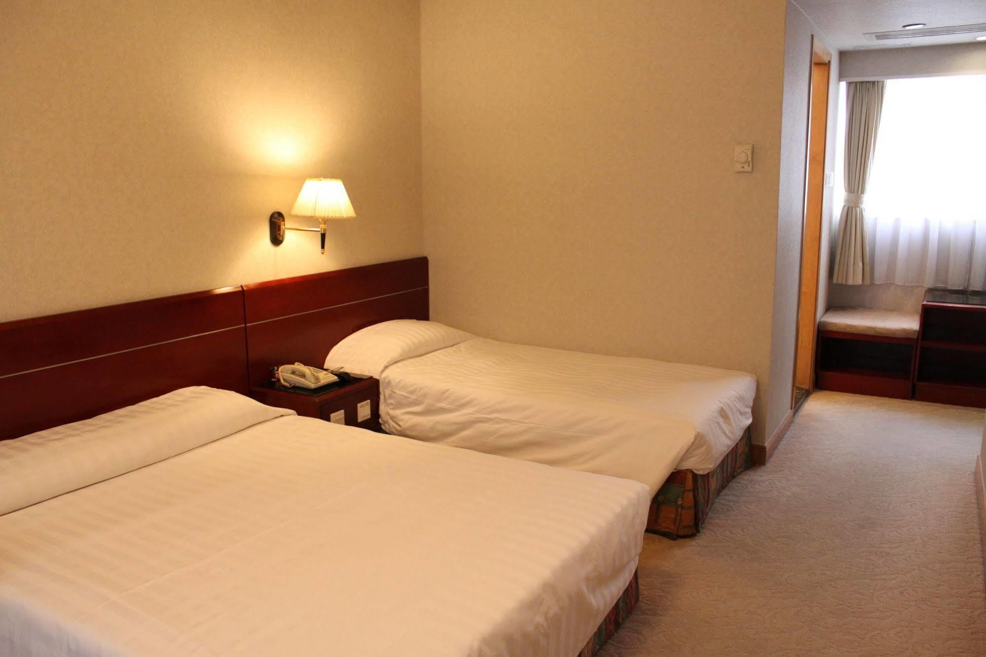 West Inn Хонконг Екстериор снимка